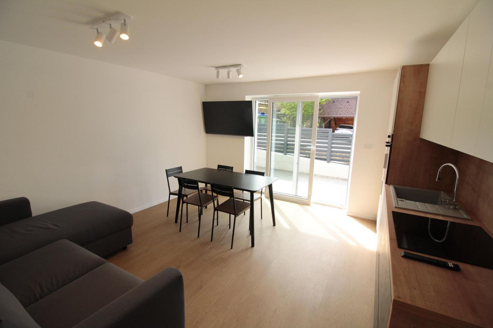 Naia Apartments Novo Mesto Eksteriør billede